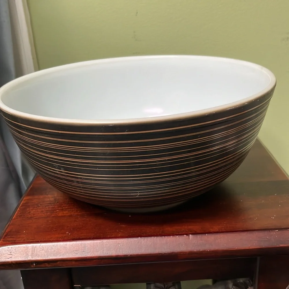 MCM 1964 Pyrex Terra Matte Black/Brown Striped 4 Qt Nesting Mixing Bowl #404